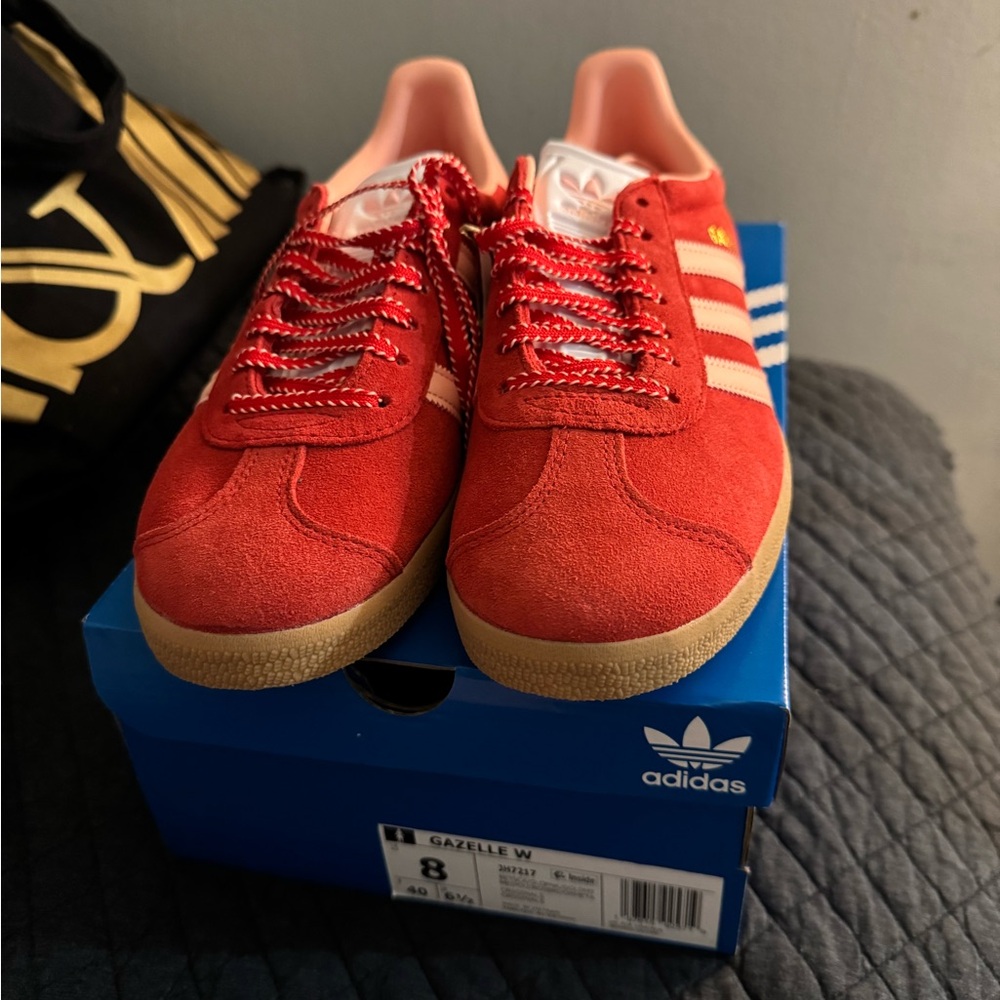 Women’s adidas gazelle